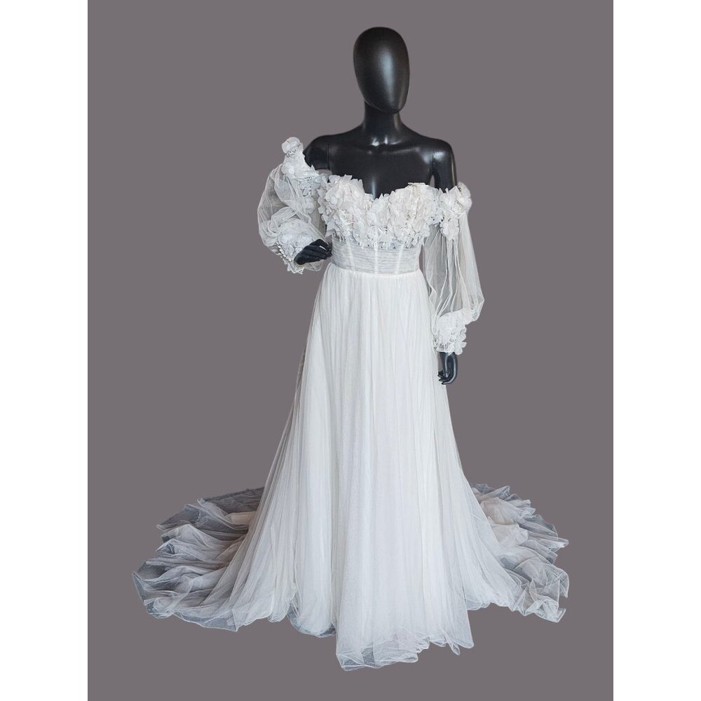 Ivory/Latte Floral Full Tulle Wedding Gown/Removeable Sleeves - Sincerity - Picture 13 of 16